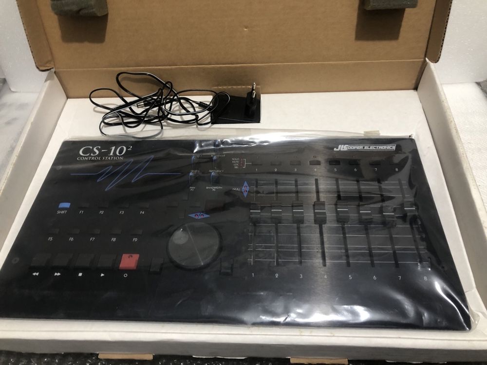 JL Cooper. CS-10 2 midi control Station (Neu (gemäss Beschreibung)) in ...