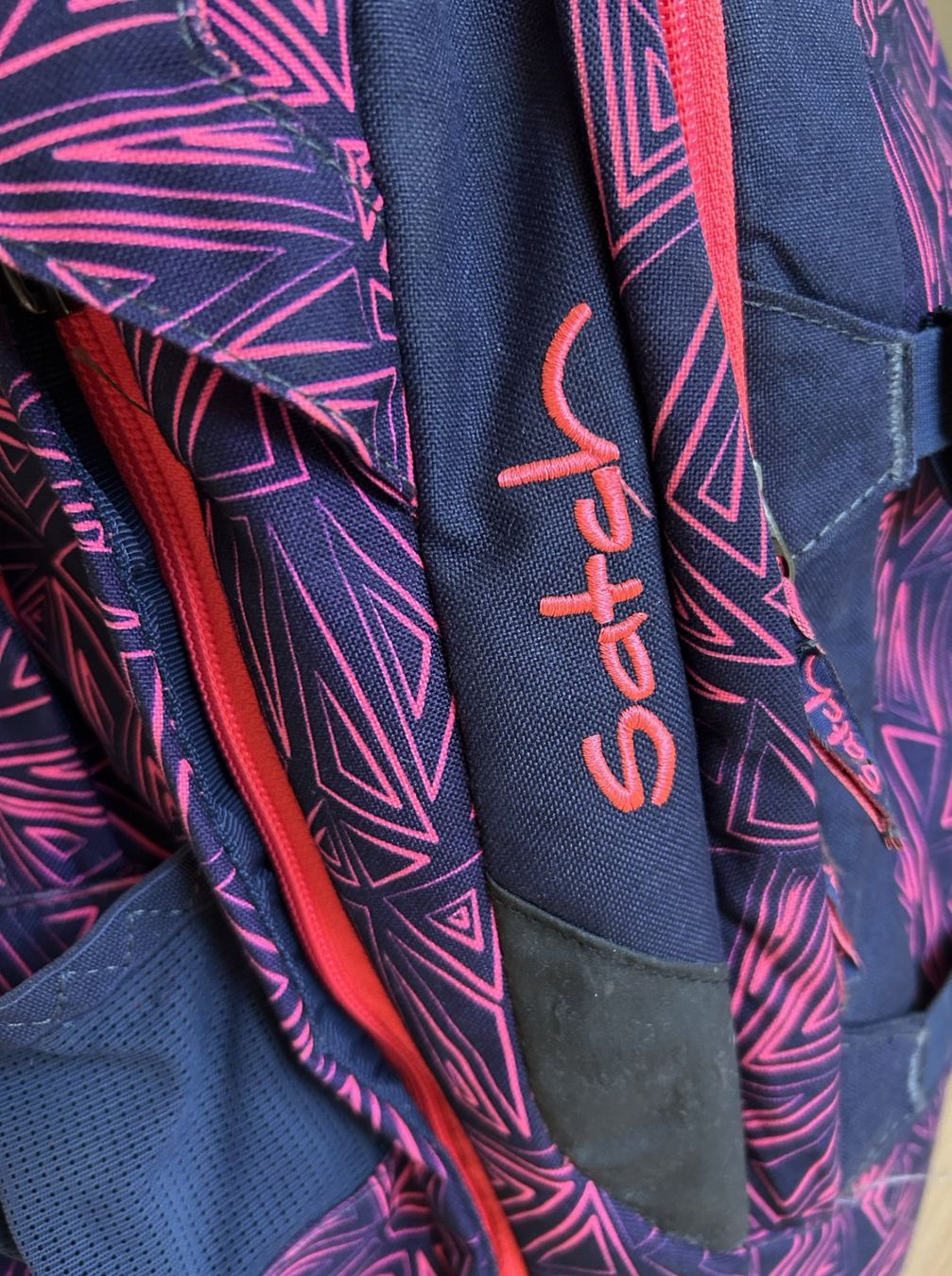 Satch Kindertaschen: Satch Schulrucksack Pink Bermuda – Gebraucht aus Wolfhausen von Mondschii 2