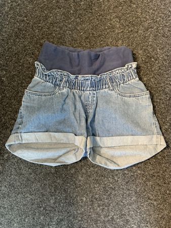 Umstandsjeans 14 Shorts EUR S
