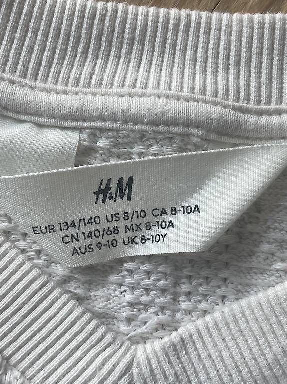 H&M Pullover & Sweatshirts: strickpullover grösse 134/140 – Gebraucht aus oberdiessbach von phslif 2