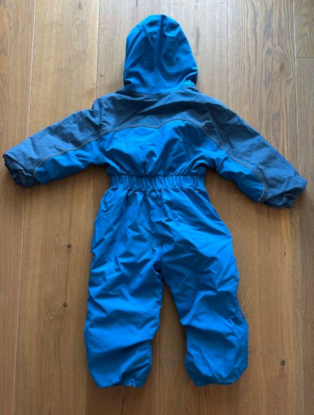Patagonia Completi: Patagonia Ski Suit T3 – Usato da Gstaad venduto da Joanyog 1