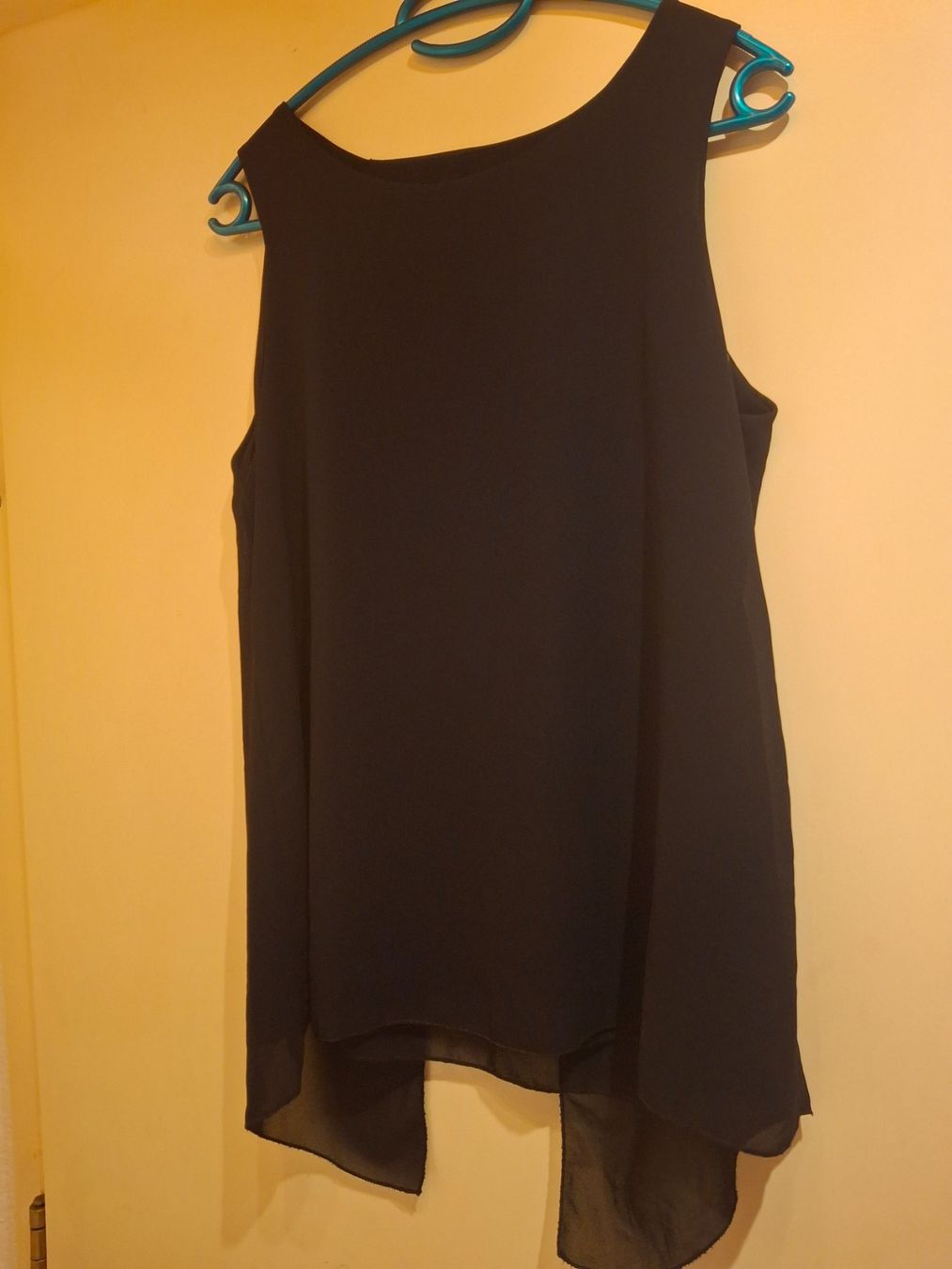 Tuniche: Haut - tunique noire taille S marque Zebra – Usato da Villiers venduto da san_jn5w 6