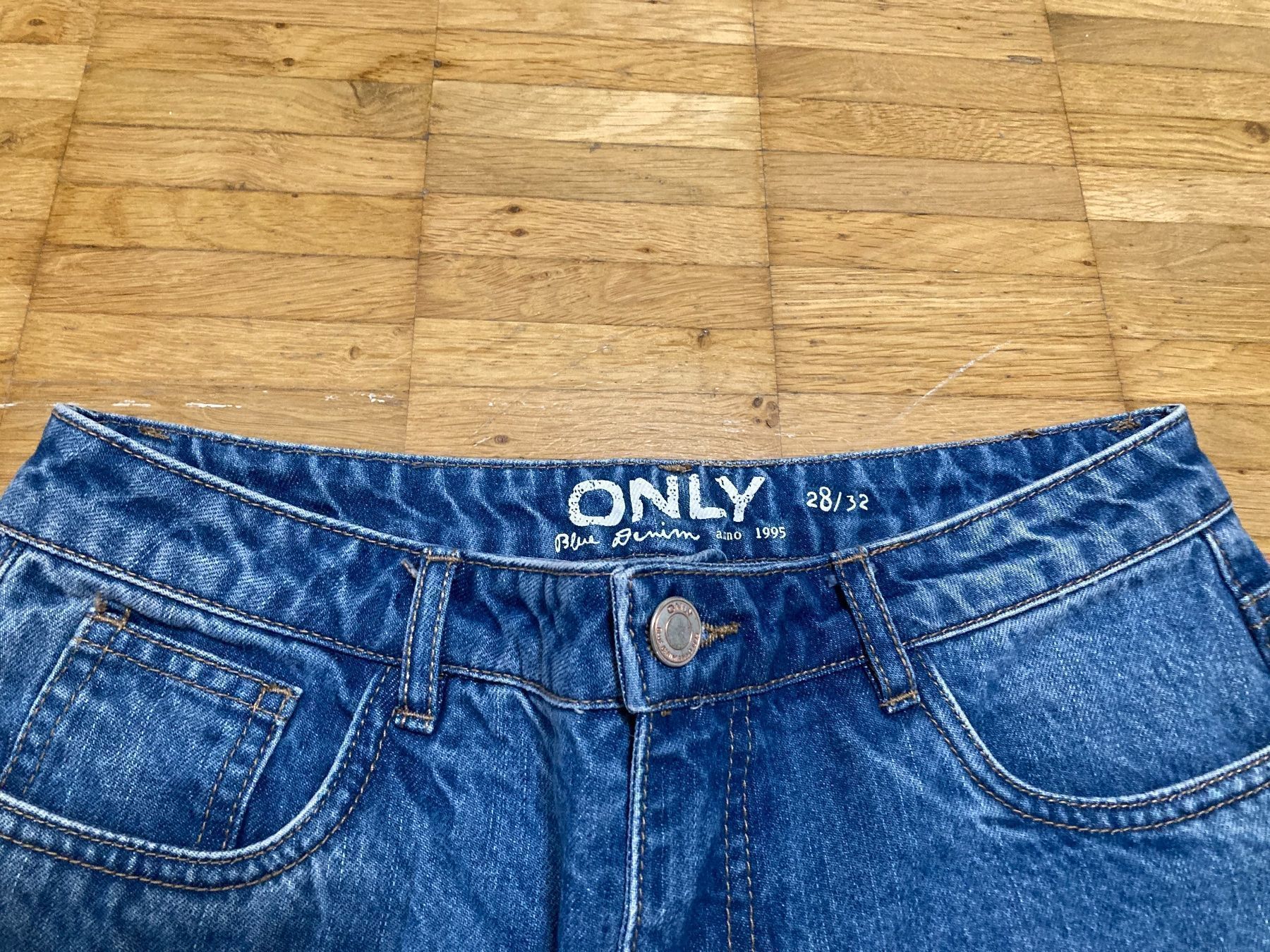 Jeans: Mom Jeans Gr. W28/L32 – Nuovo (secondo la descrizione) da Thun venduto da Vans_98 2