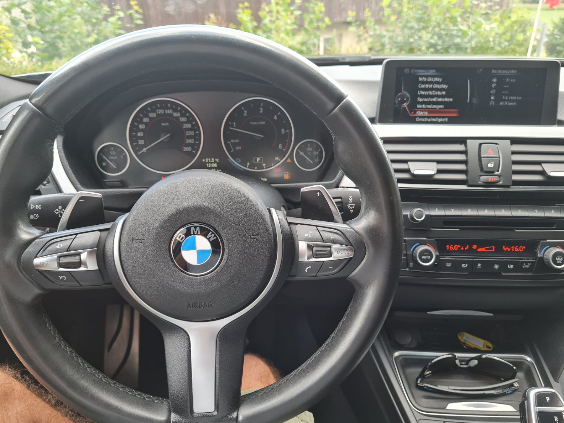 BMW Automobili: BMW 320 Touring mit M Paket MFK 7.2026 – Usato da Mols venduto da Naebetsee2.0 7