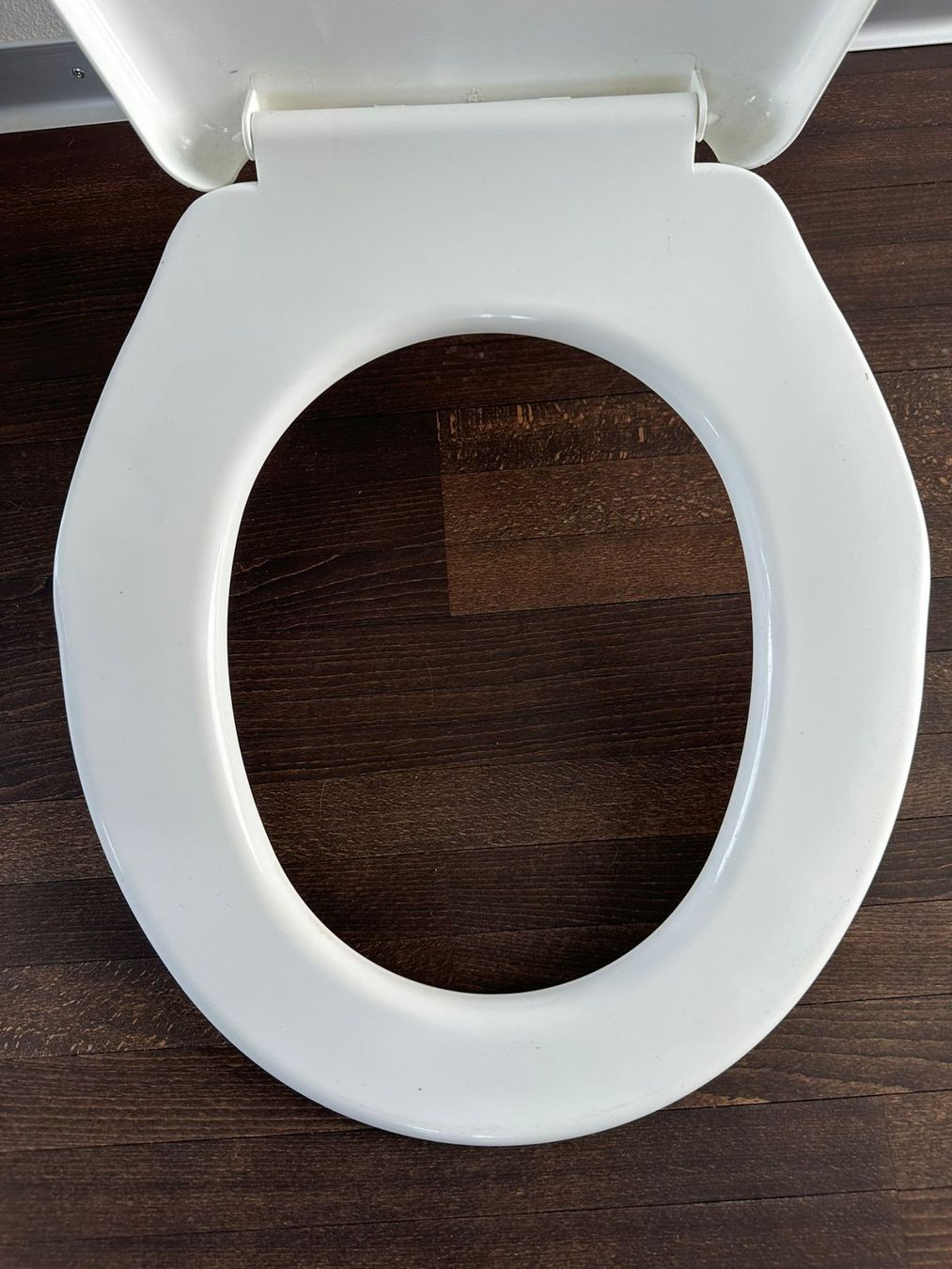 WC: WC-Sitz, Toilettendeckel - universal – Usato da Enggistein venduto da RetoWilli 1