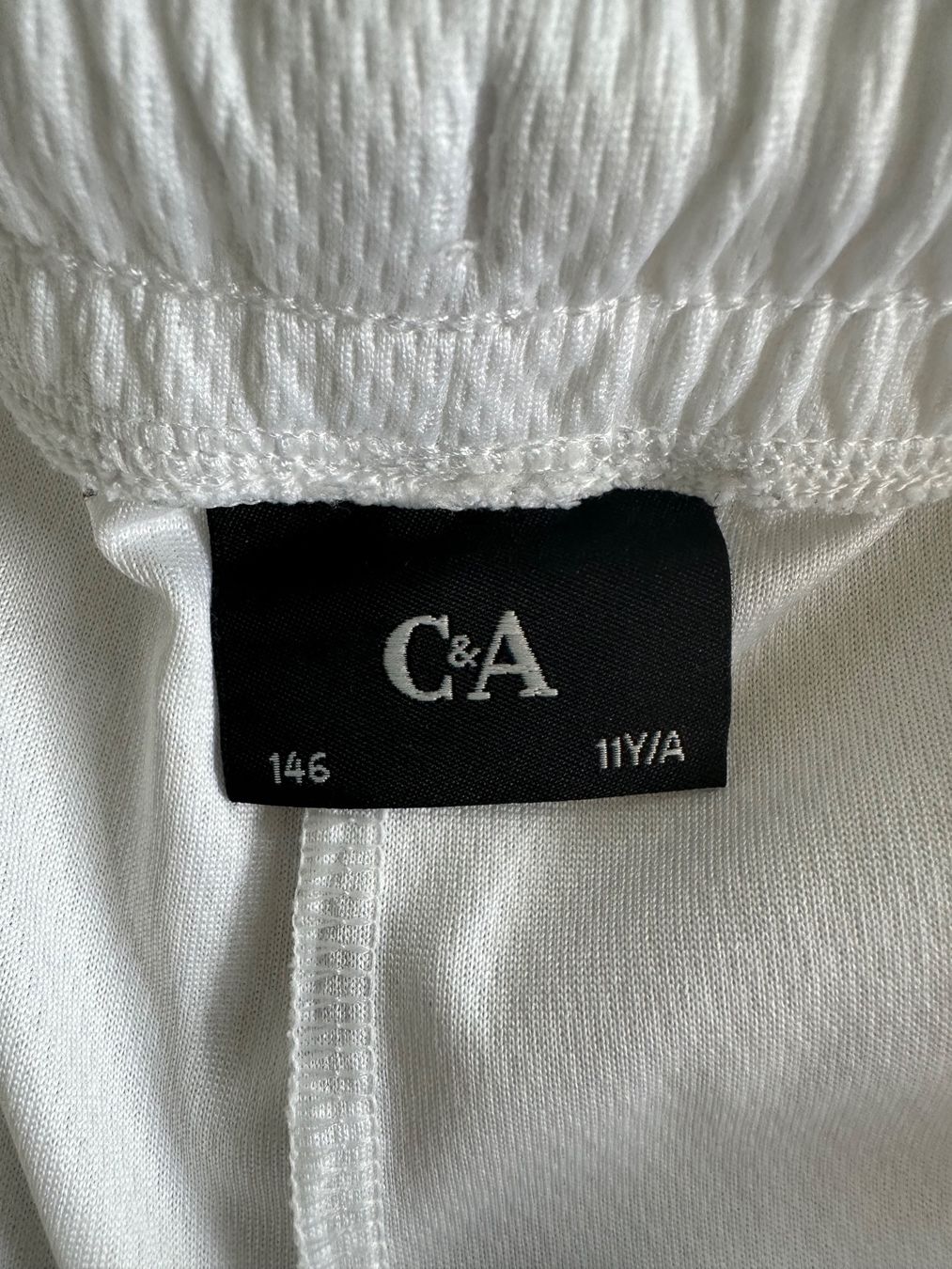 C&A Pantaloni: C&A Kinder Shorts Grösse:146/11 – Usato da Lausen venduto da Swissart123 2