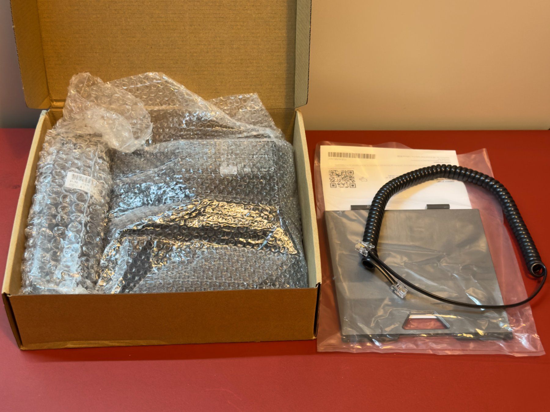 Polycom Telefoni: Polycom CCX 400 – Nuovo e nell'imballaggio originale da Glattpark(Opfikon) venduto da provola 1