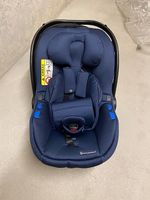 Avionat Pixel: Babyschale und Isofix Basis