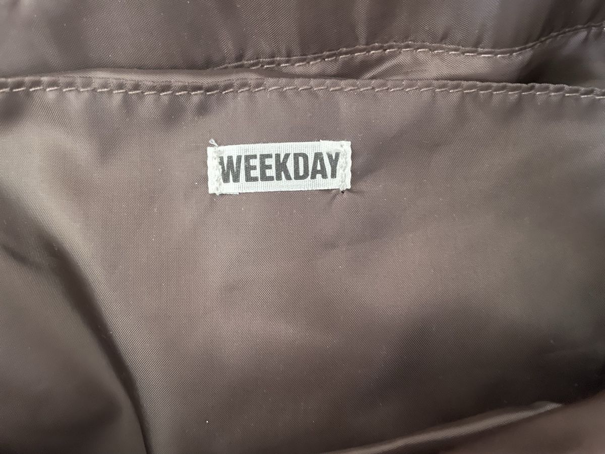 Weekday Borse da donna: Umhängetasche Weekday braun  – Usato da Bern venduto da ta_no_k 1