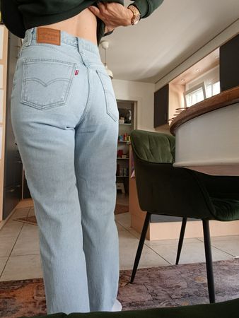 LEVIS 70s HIGH SLIM STRAIGHT W25 L29