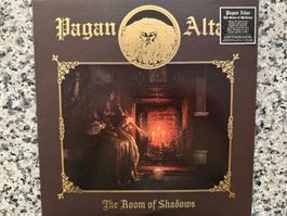 Pagan Altar – The Room Of Shadows (Doom) [LP + 10" DE 2018]