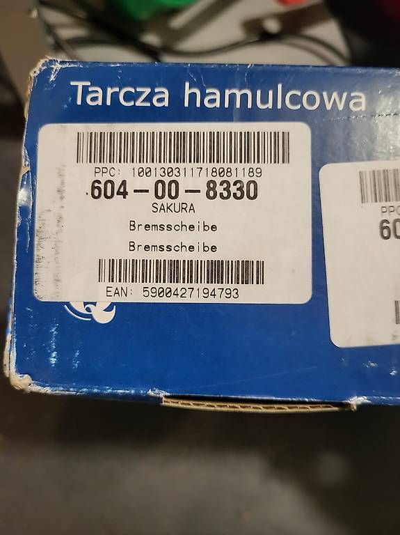 Daewoo Tutti pezzi di ricambio auto: Daewoo Bremsscheiben Sakura – Usato da Dübendorf venduto da Magc76