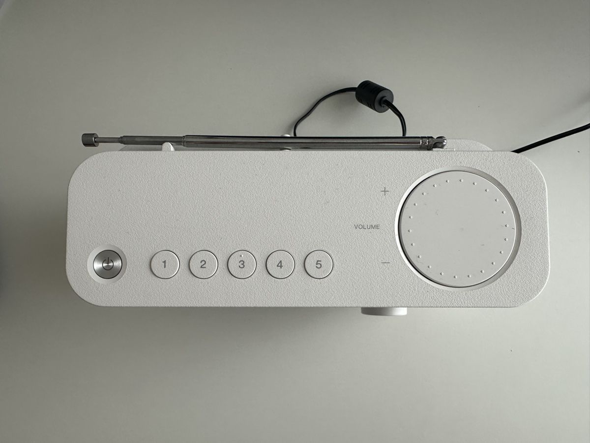 Sony Sveglie:  Sony Xdr-S61d - Radio Wecker – Usato da Fällanden venduto da Xenia.R 1