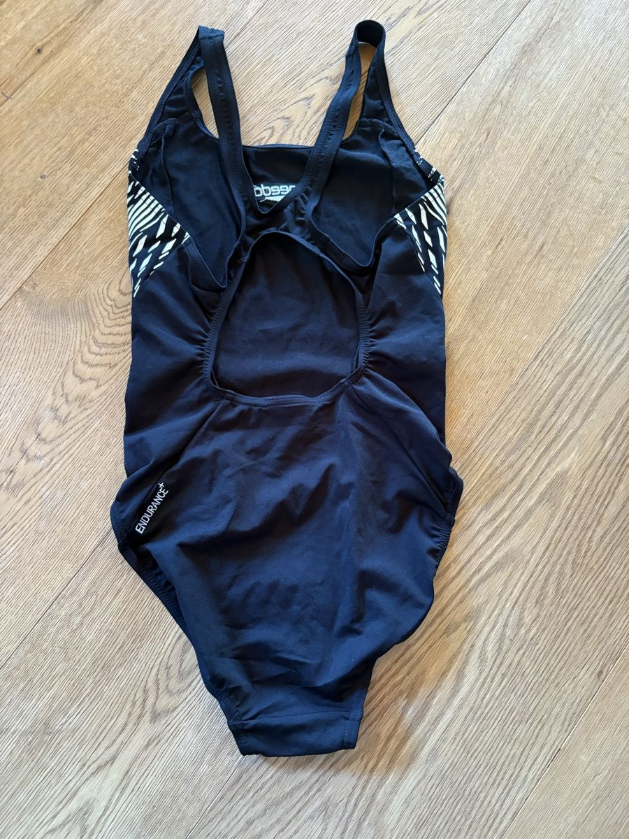 Speedo Costumi da bagno & Bikini: Speedo Badeanzug Gr. 38 – Nuovo (secondo la descrizione) da Serneus venduto da bragi 1