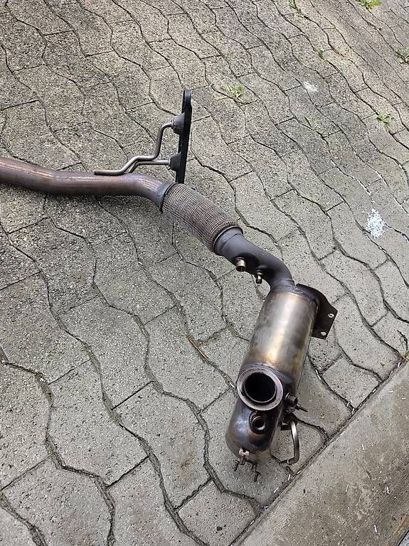 Skoda Tutti pezzi di ricambio auto: Original Diesel Partikelfilter – Usato da St. Gallen venduto da Meziu