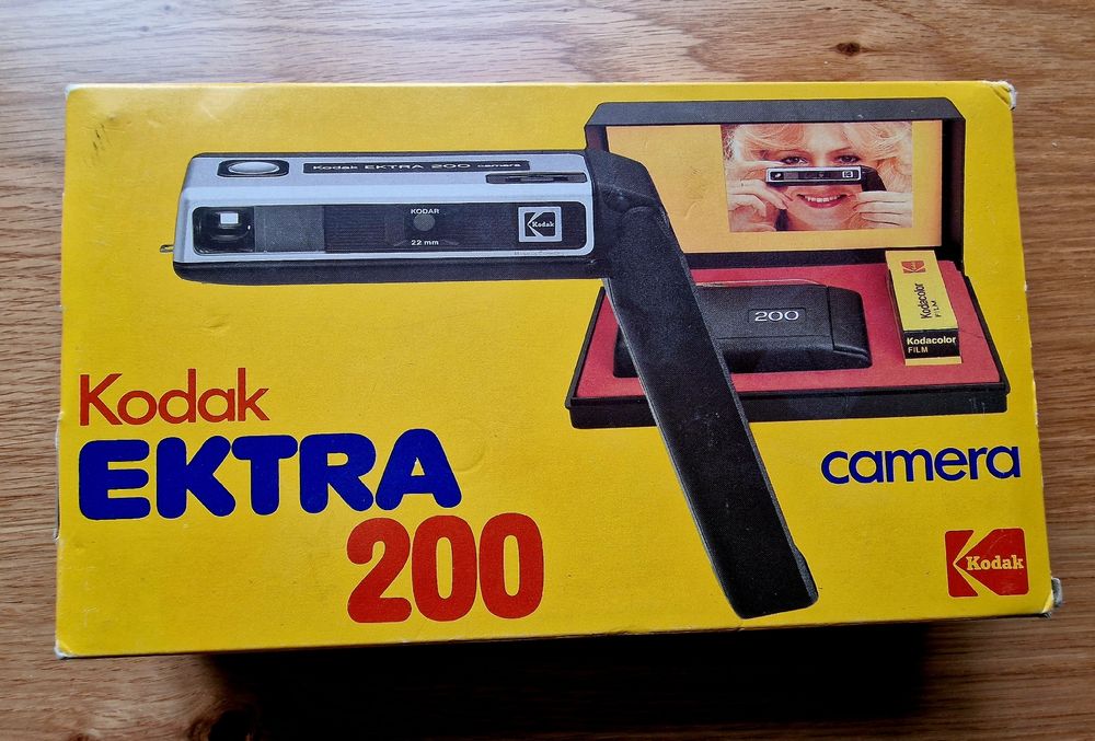 Appareil Photo Kodak Ektra 200 Vintage - Noir - Format 22mm - Occasion Fonctionnel