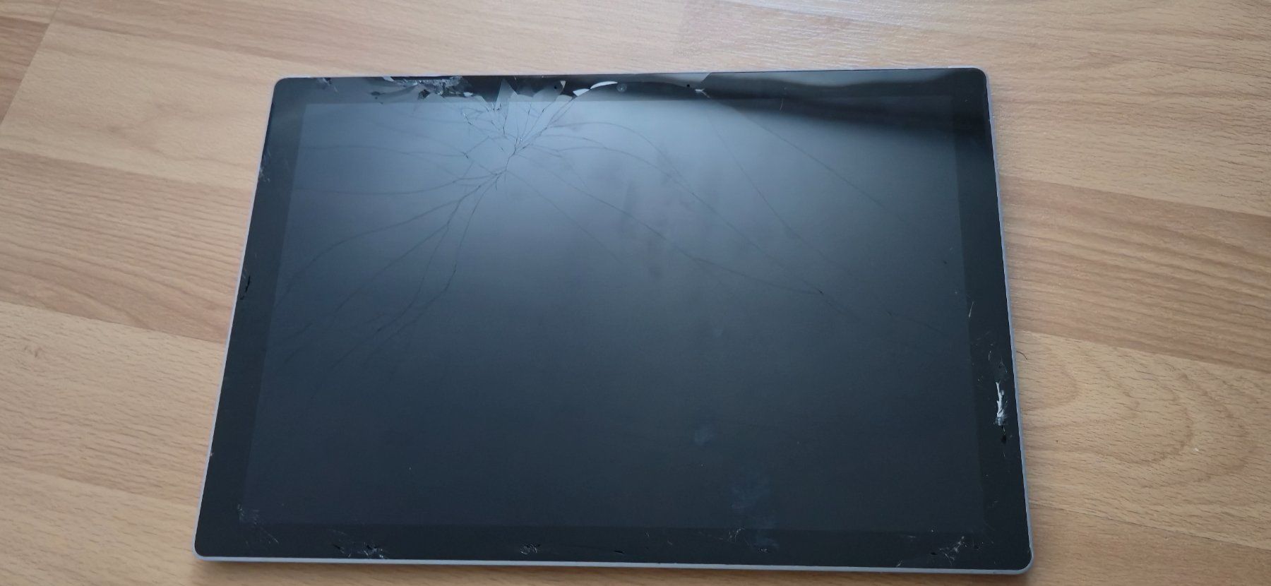 Microsoft Tablet PC: Surface Pro 7 128 GB Defekt – Difettoso da Zizers venduto da Mofa022 2