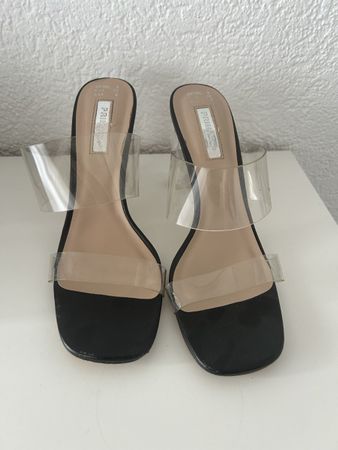 Sommer Sandaletten mit transparenten Riemen, Grösse 39