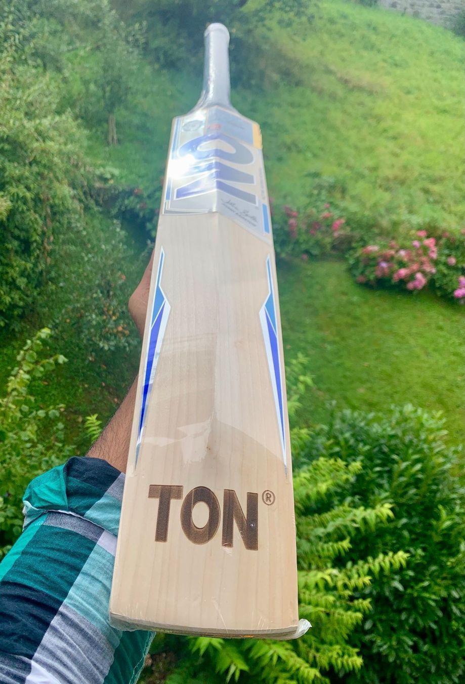 Giochi: SS TON PLAYER EDITION CRICKET BAT  SH – Nuovo e nell'imballaggio originale da Luzern venduto da ronymamuni 2