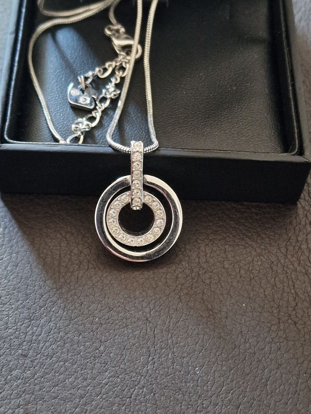 Swarovski Portachiavi: SWAROVSKI Anhänger mit Kette – Usato da Zürich venduto da kri_8vhz 1