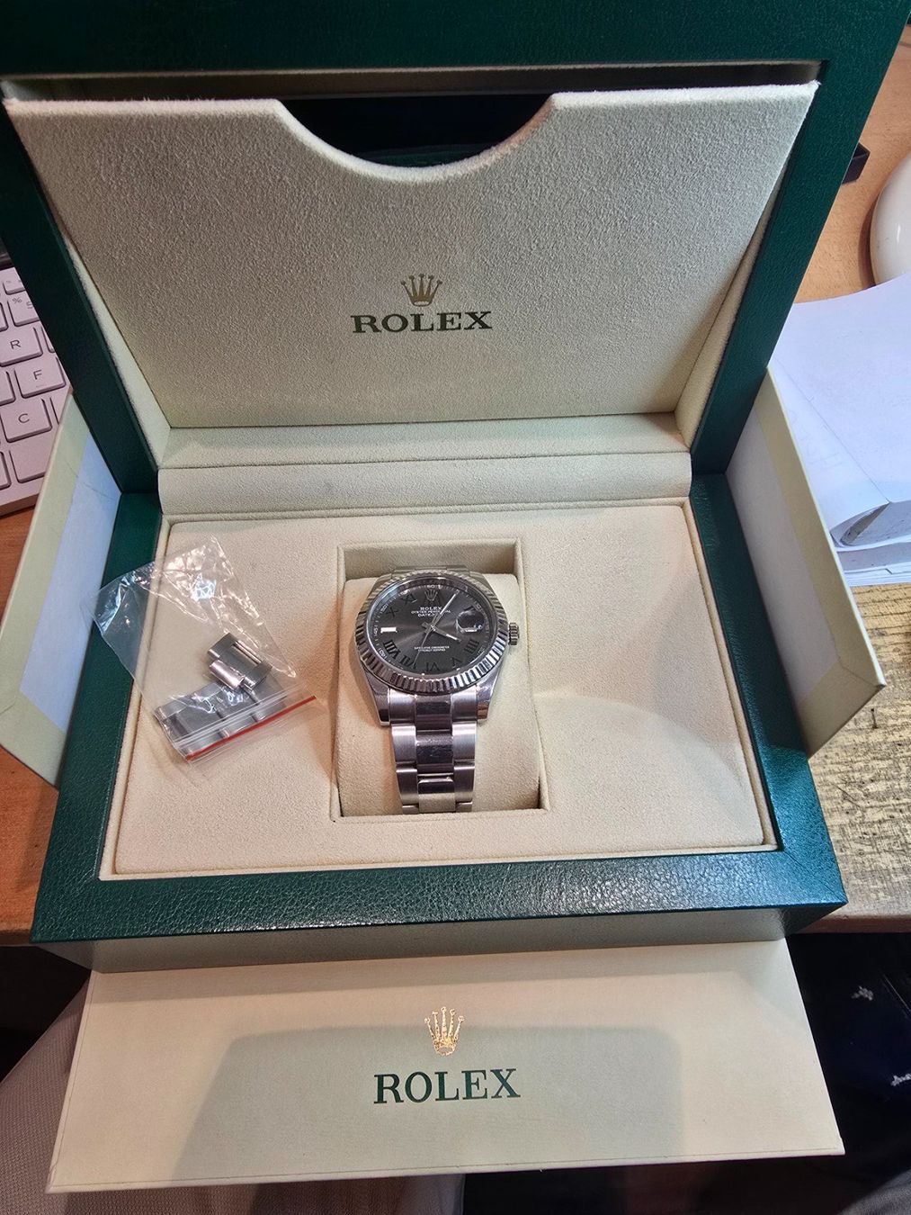 Rolex Orologi: Rolex Oyster Perpetual Datejust 41 Ref. 126334 – Usato da Thalwil venduto da Designer50