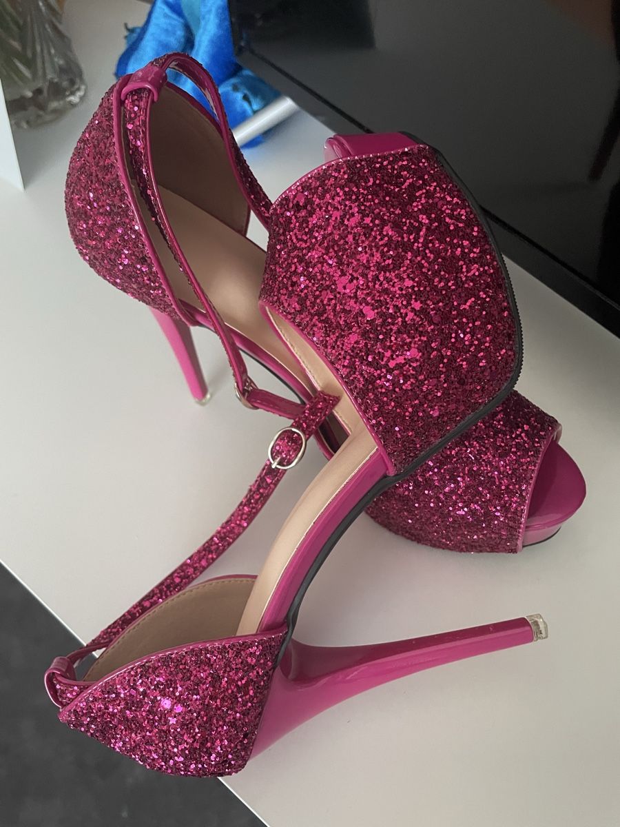 Scarpe da donna: Schuhe – Nuovo (secondo la descrizione) da Gossau ZH venduto da Lavinia07 1