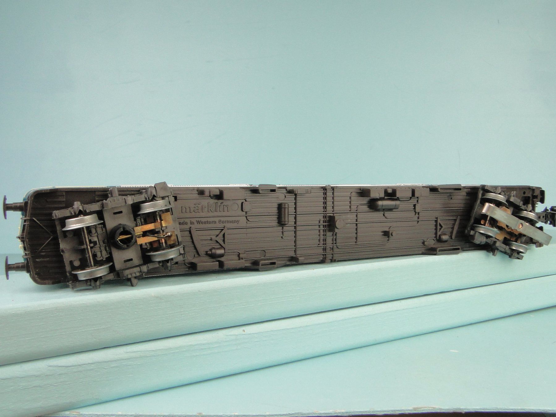 Märklin Modelleisenbahnen: Märklin 4160 DB Steuerwagen – Gebraucht aus Bülach von cann11 6