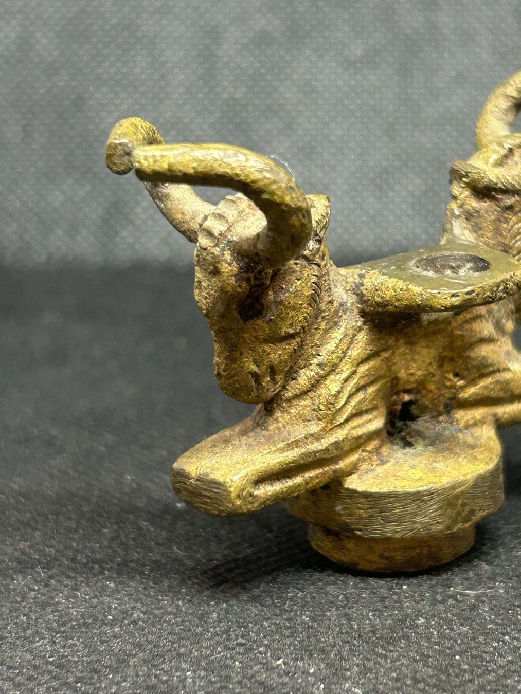 Statuette: Statuette chèvre à deux têtes – Usato da Lausanne venduto da Weber1007 3