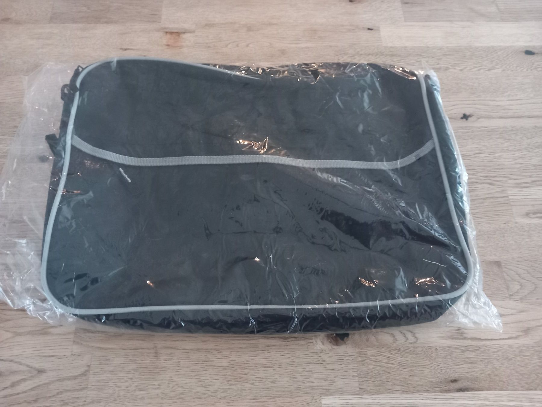 Borse: Laptop/Umhängetasche – Nuovo e nell'imballaggio originale da Thun venduto da Beas-Allerlei 4
