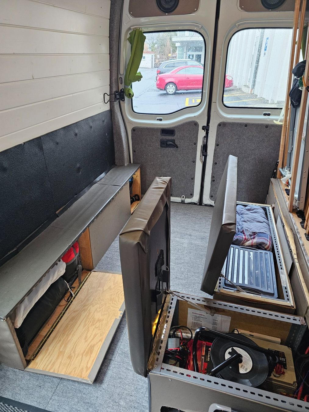 Renault Veicoli da campeggio: Campervan Renault Master – Usato da Sargans venduto da schoenauer 2