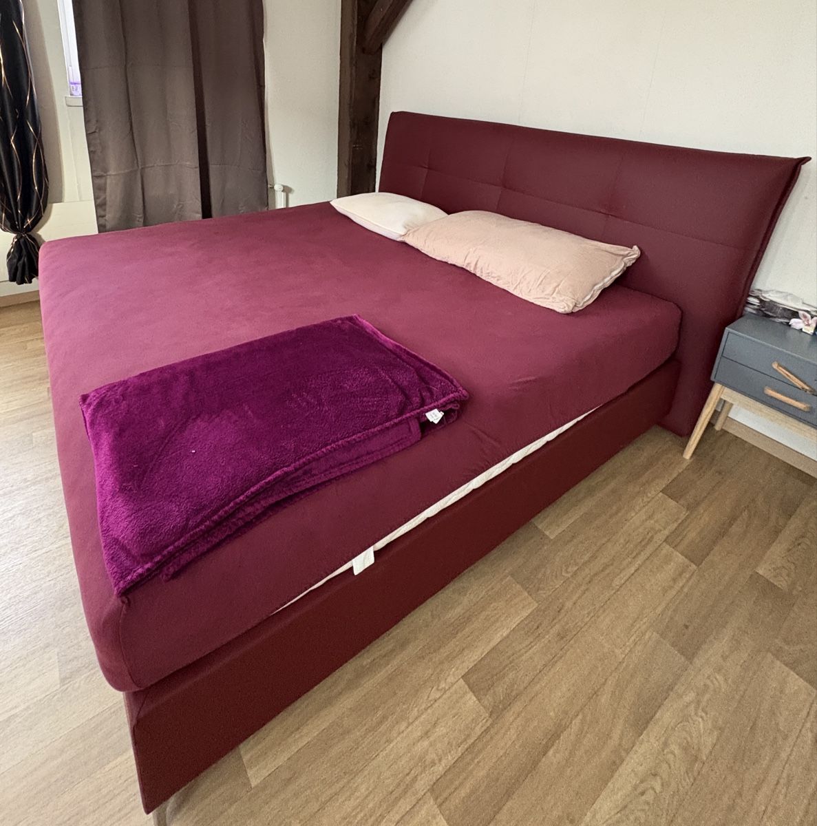 Letti: Boxspringbett 200x200 praktisch neu  – Usato da St. Margrethen SG venduto da KOF_Rueckbautechnik