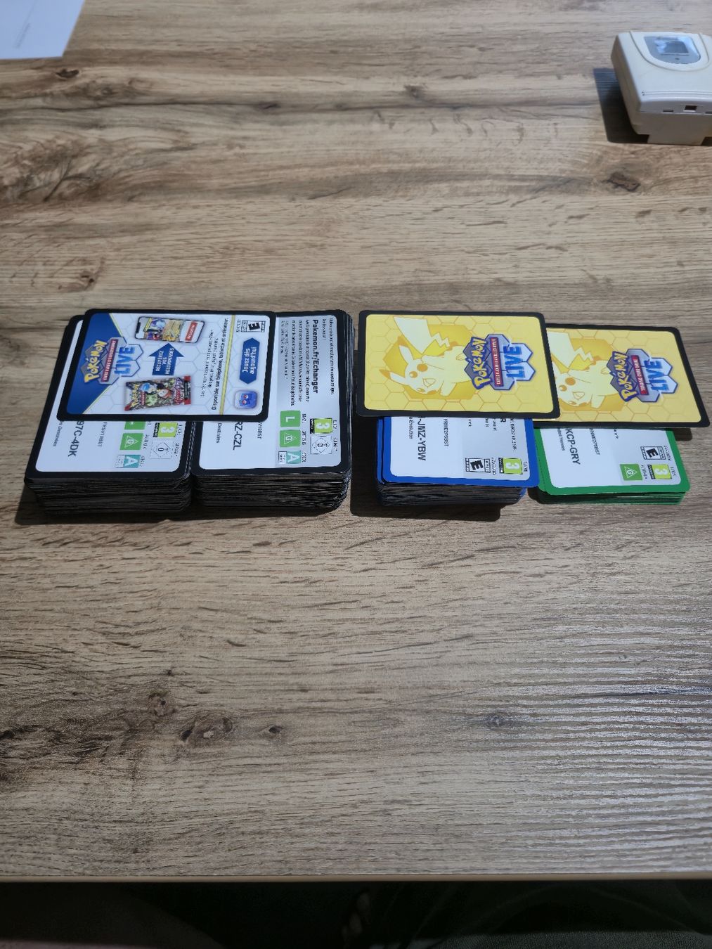 Karten: Cartes Pokémon TCG – Neu und originalverpackt aus Vevey von was_mdt2