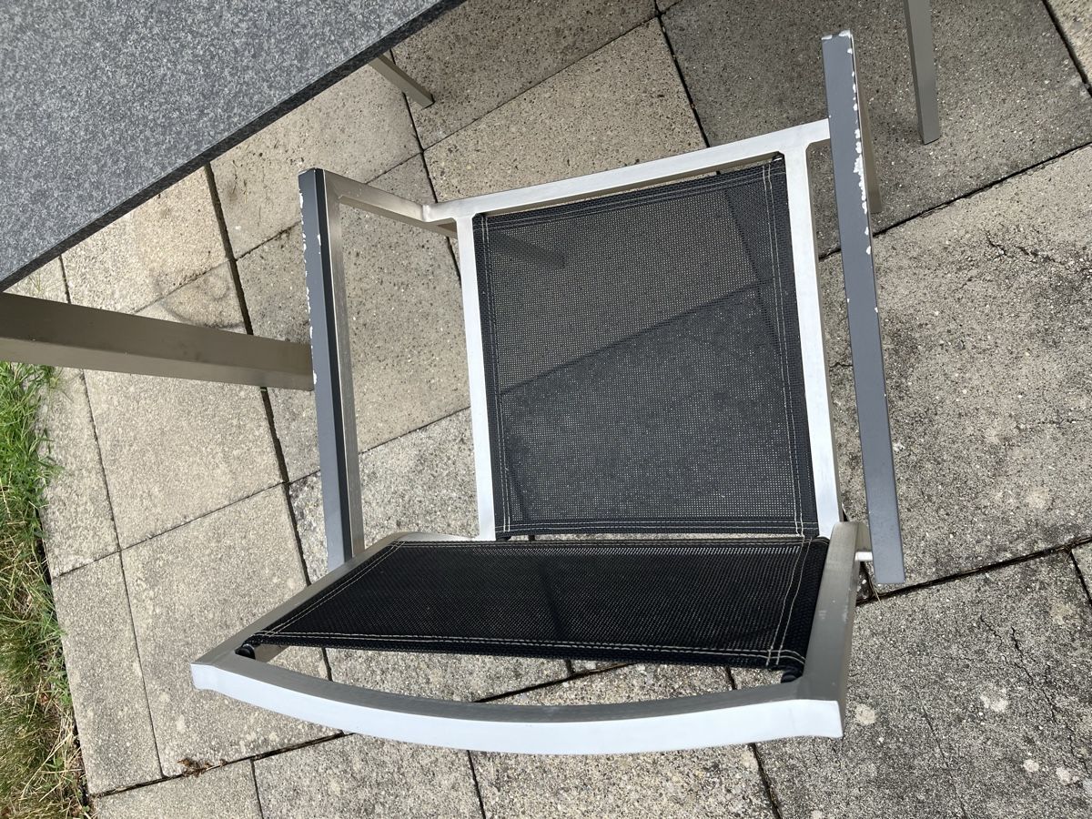Tables: Gartentisch mit Steinplatte inkl. 4 Stühle  – D'occasion à Oberbuchsiten par ChiquitaLady 3