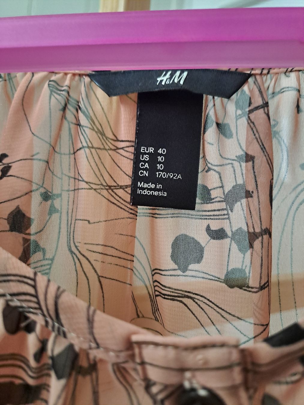 H&M Blusen: H&M Bluse rosa Gr 40  – Gebraucht aus Rickenbach LU von bishiida 3