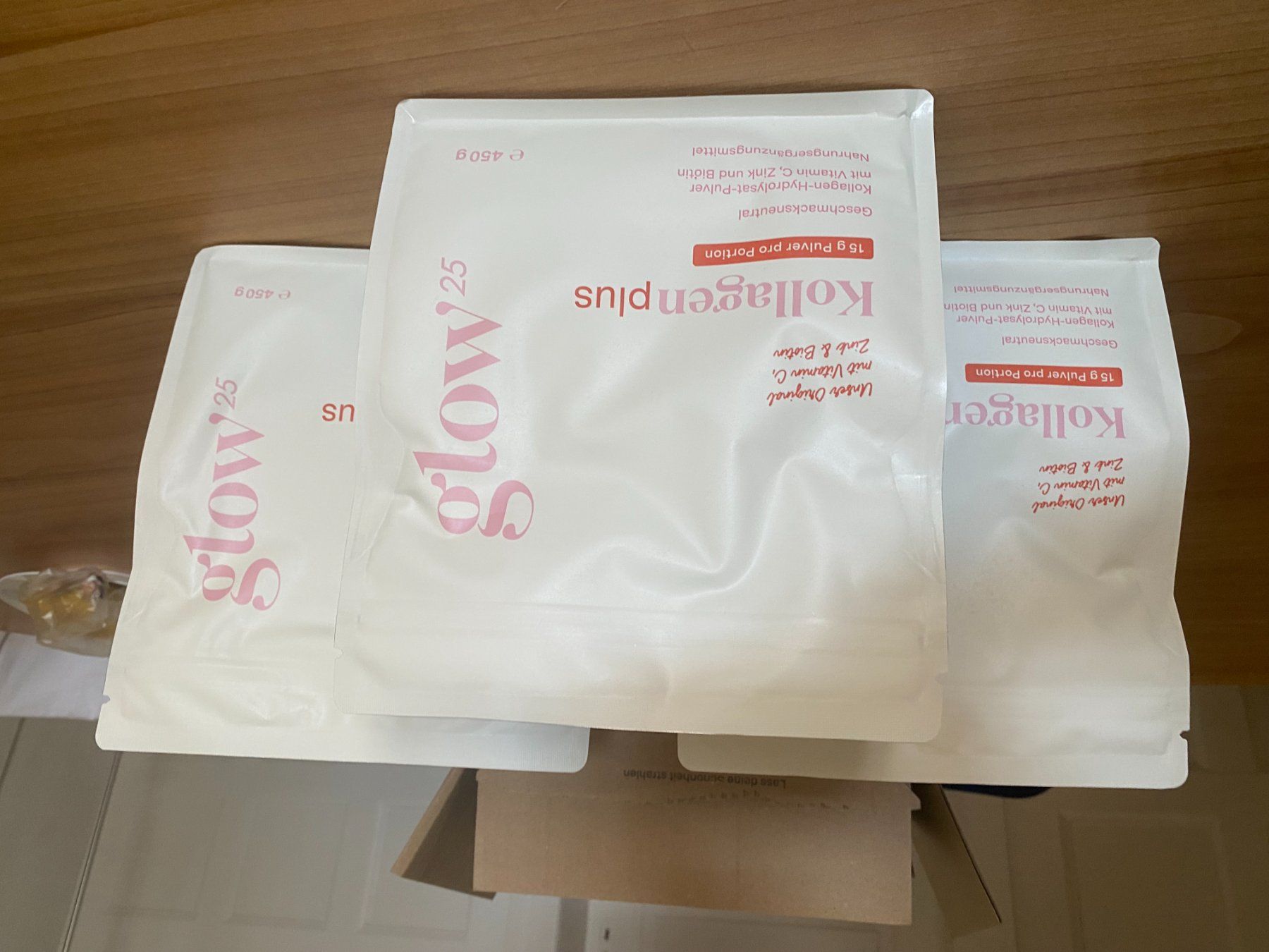 Lebensmittel & Spezialitäten: Neu Glow 25 Plus Kollagen – Neu und originalverpackt aus St. Gallen von Montiswiss 1