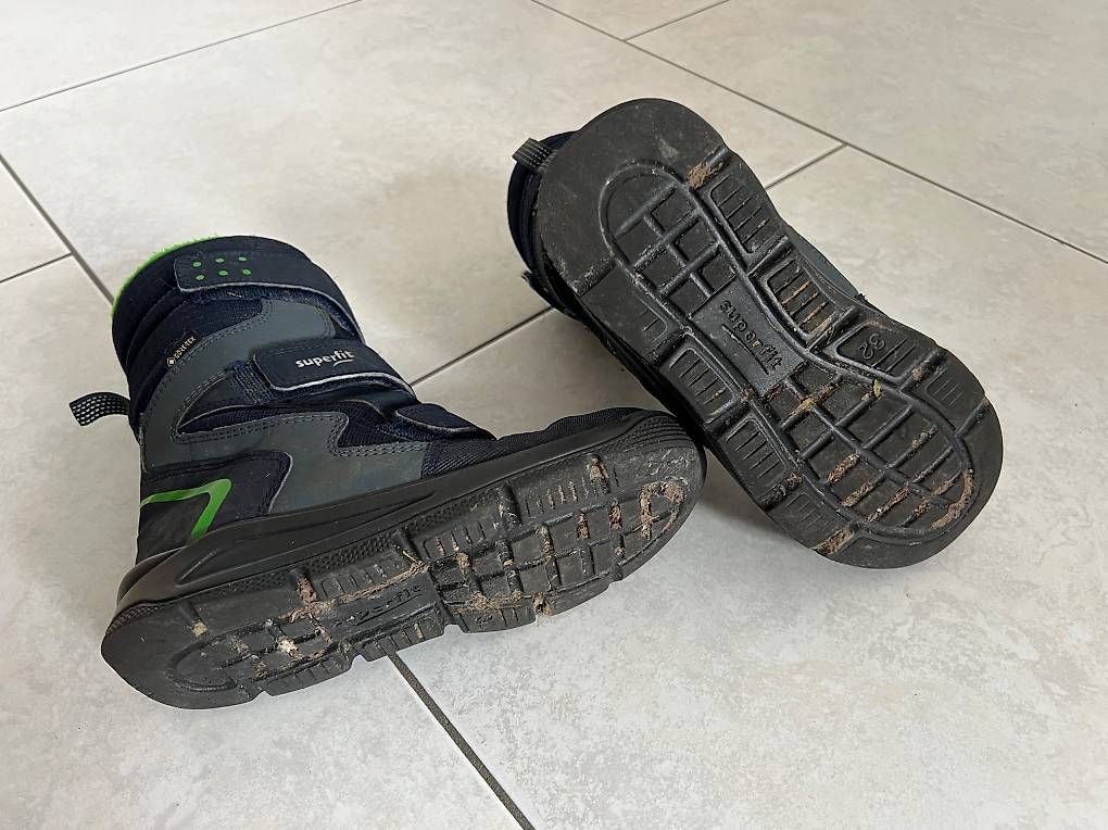 Scarpe per ragazzi: Superfit Winterstiefel Gr. 32 – Usato da Balterswil venduto da Daia4 2