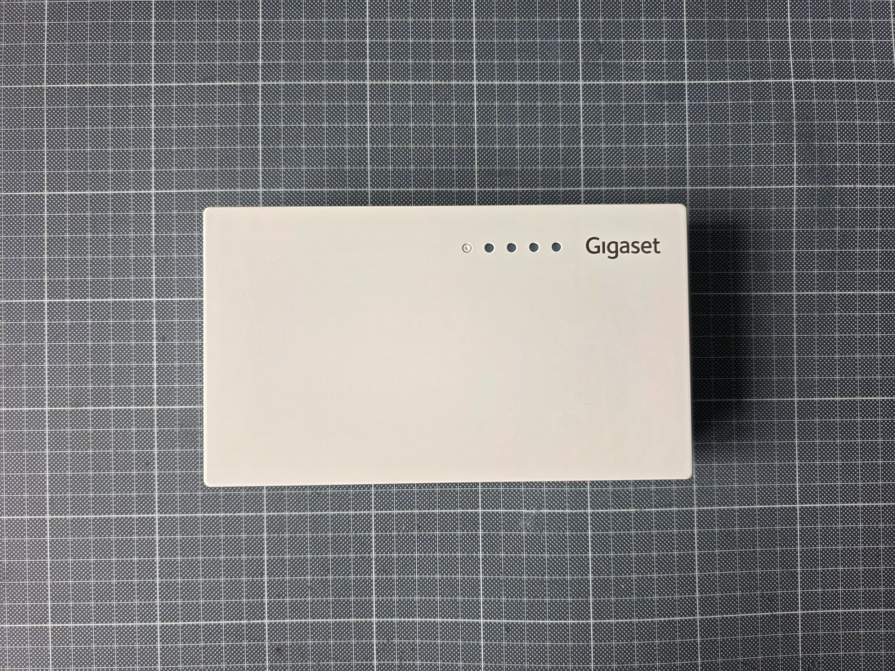 Gigaset Telefoni: Gigaset N720 IP PRO – Usato da Lömmenschwil venduto da Daniel_z
