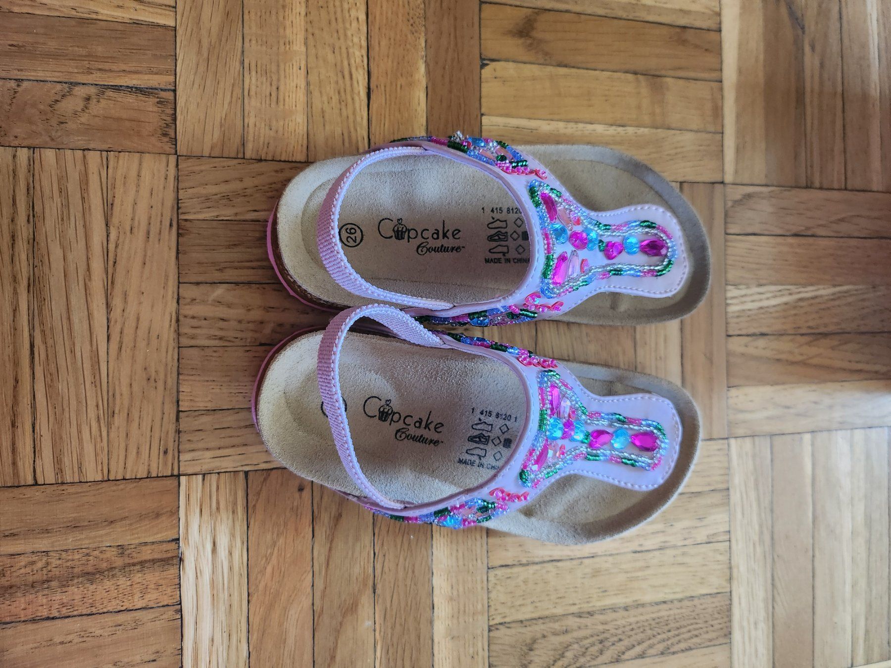 Scarpe per ragazze: Kinder Sandale Cupcake Couture Grösse 26 – Nuovo (secondo la descrizione) da Zürich venduto da gon_69cf 1