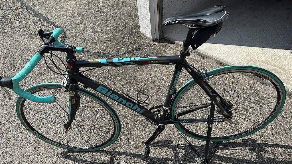 Biciclette: Bianchi Carbon Rennvelo – Usato da Felben-Wellhausen venduto da bluesky86