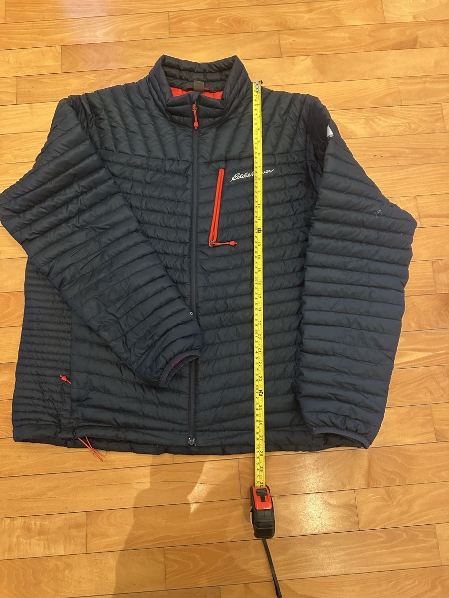 Eddie Bauer Jacken: Eddie Bauer Down Jacket - Lightweight & Warm - Size XL – Gebraucht aus Büren an der Aare von bradlee512 4