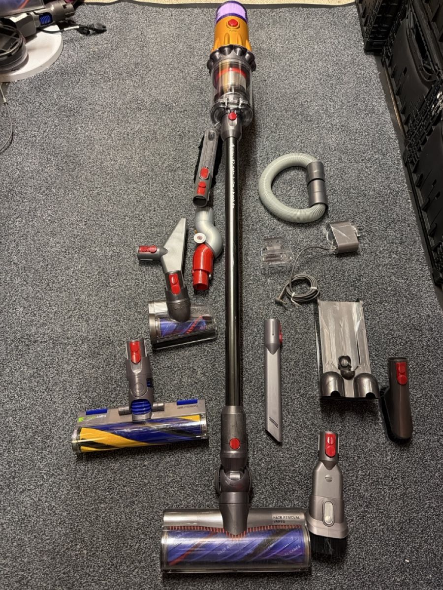 Dyson Aspirapolveri & Accessori: Dyson v12 Detect slim absolute  – Usato da Landquart venduto da Nnf007 4