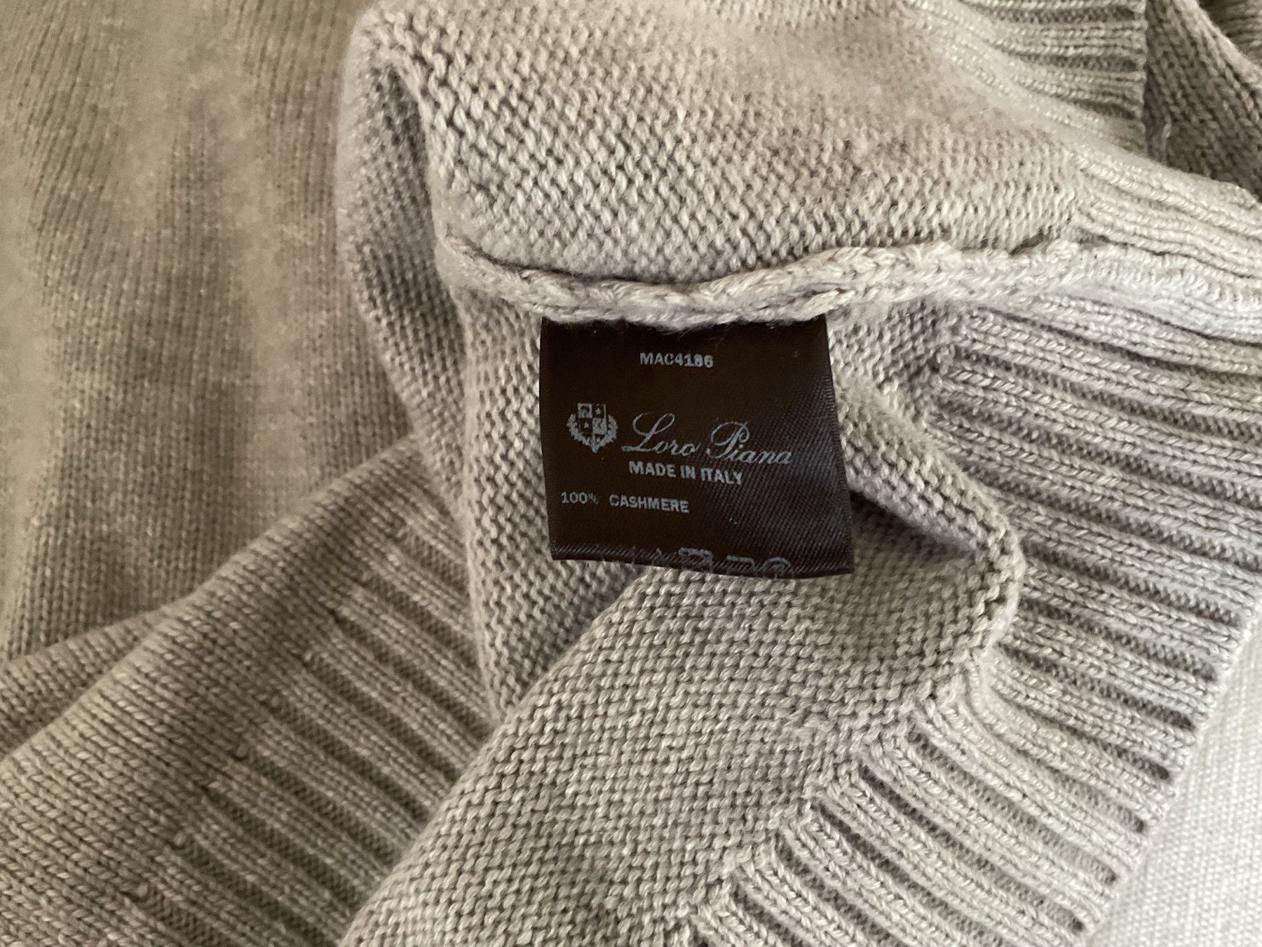Loro Piana Maglioni & Felpe: Loro Piana Kashmir Set – Usato da Meggen venduto da ros_bpm7 6
