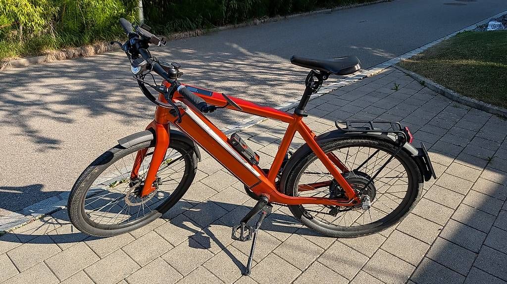 Stromer Vélos: Stromer ST1 X 45h, mit defektem Akku – D'occasion à Lufingen par Mkeller