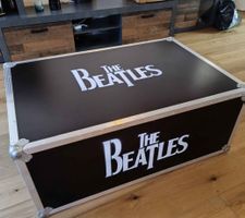 Superbe mallette flight case The Beatles