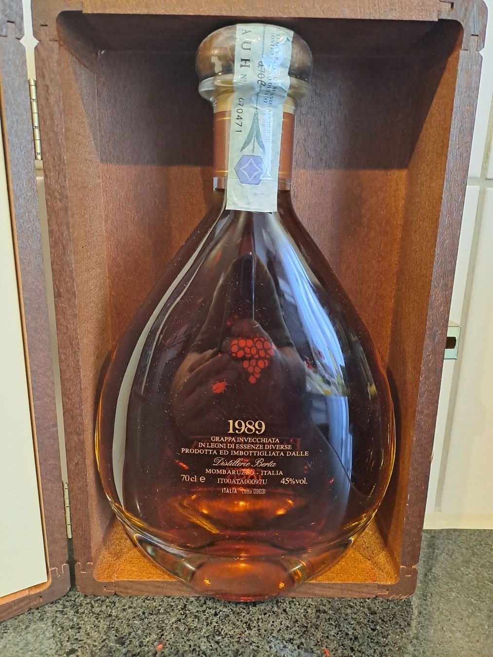 Berta Bevande alcoliche: Paolo Berta Grappa 1989 mit OHK – Nuovo e nell'imballaggio originale da Elsau venduto da Kellerraeumung 3