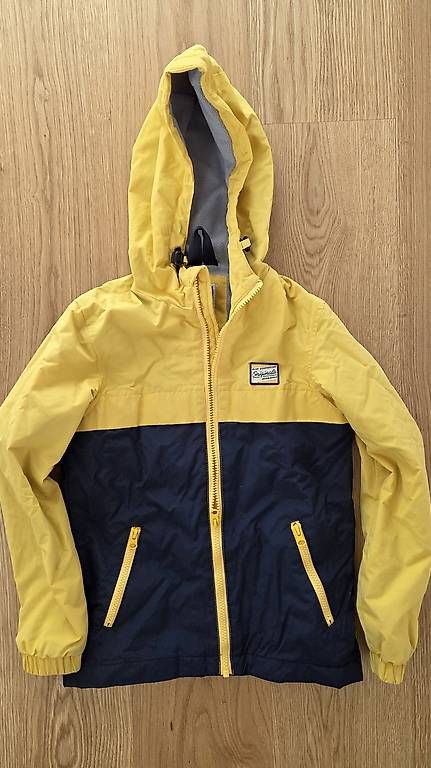 Jacken & Mäntel: Jacke Gr.140 – Gebraucht aus Eggersriet von monibenz79
