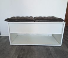 Schuhschrank mit Sitzkissen u. Stauraum