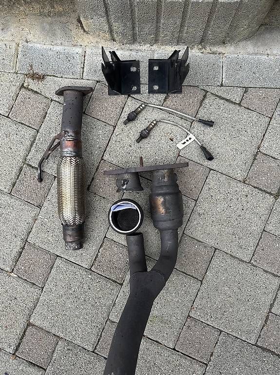 Sistemi di scarico: Fiat Barchetta Auspuffteile – Usato da Plasselb venduto da jambo67