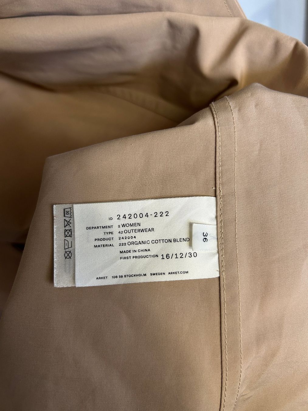 Arket Cappotti: Arket Trenchcoat DE 36 – Usato da Zürich venduto da ins_w679 3