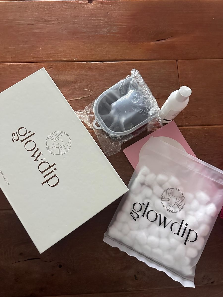 Nagellack: Set manicure Glowdip completo con polveri e accessori – Gebraucht aus Locarno von AkuR71 1